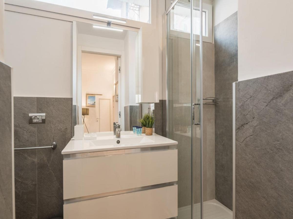 The Best Rent - Elegant Three-Bedroom Apartment A Few Steps From Fontana Di Trevi Exterior foto