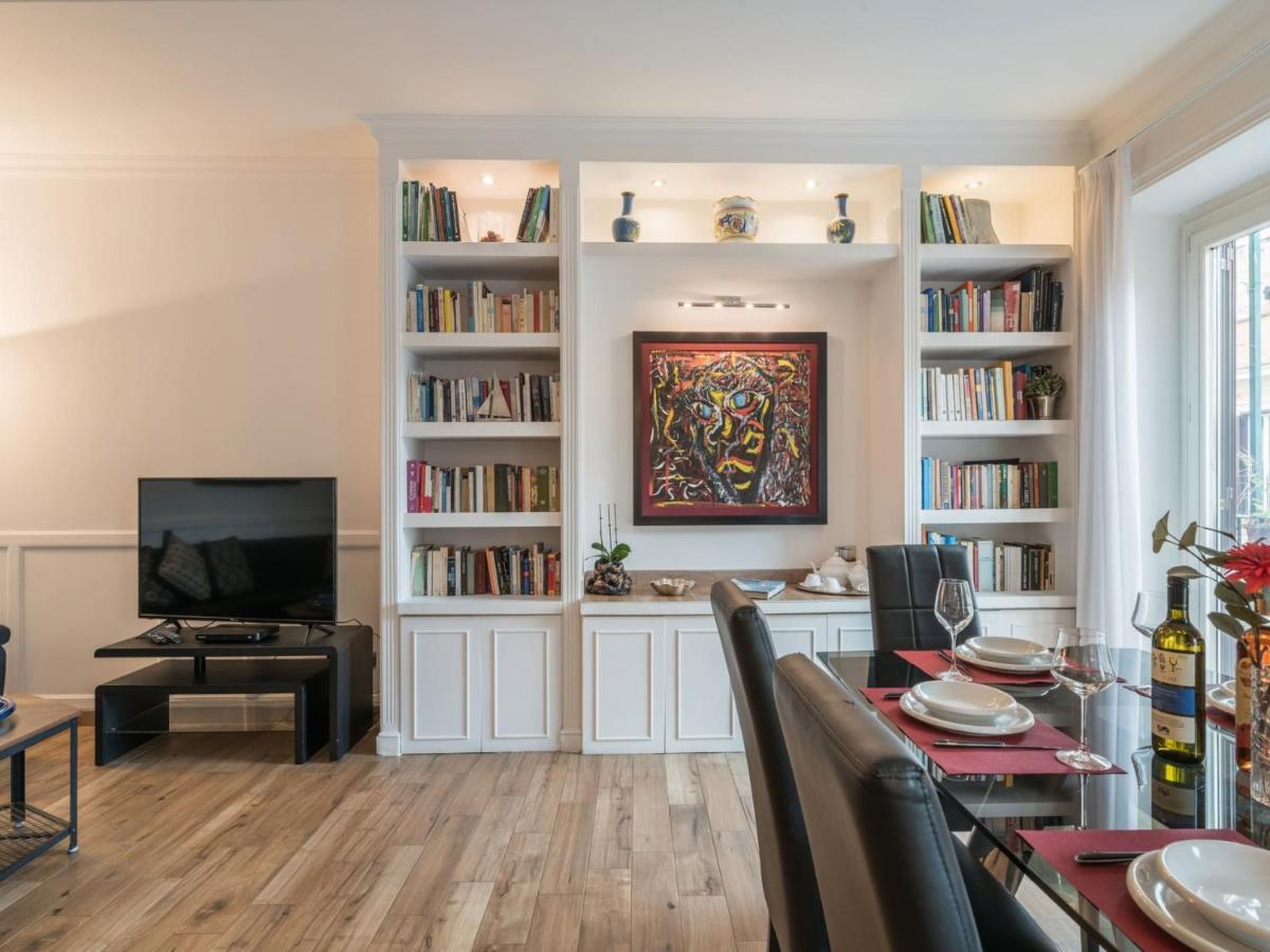 The Best Rent - Elegant Three-Bedroom Apartment A Few Steps From Fontana Di Trevi Exterior foto
