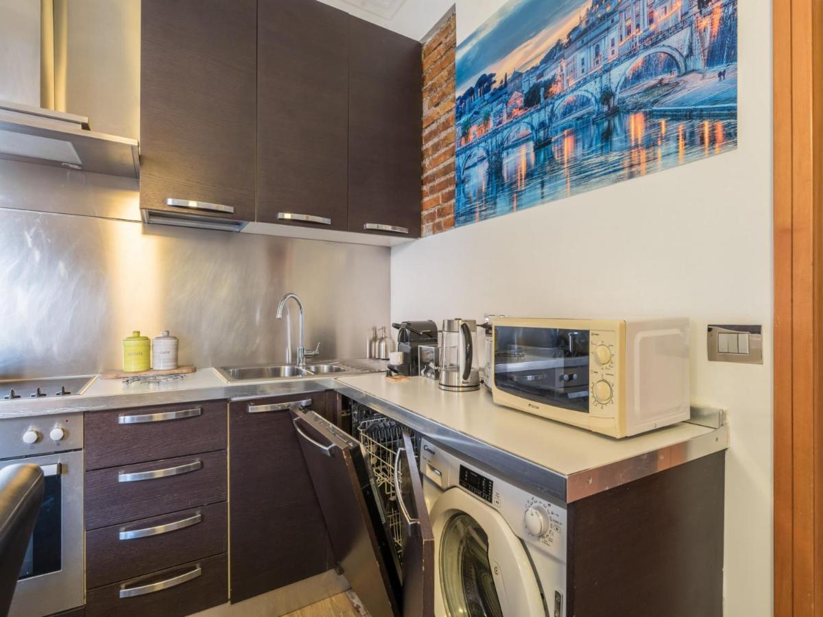 The Best Rent - Elegant Three-Bedroom Apartment A Few Steps From Fontana Di Trevi Exterior foto